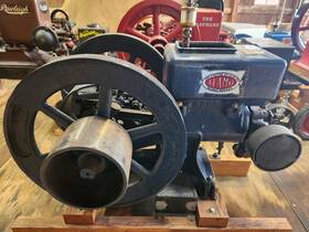 Alamo 100696 Blue Line 1.5 Hp Hit Miss Engine