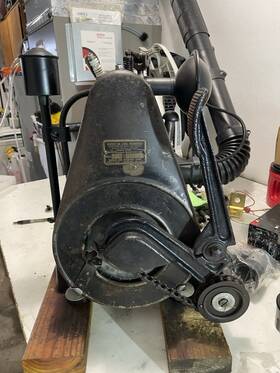 Briggs And Stratton Fh-49953 Fh Vertical Gas Engine Model Mpn 49953