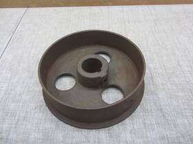 Engine 10b-1469 Vtg Antique Cast Iron Shouldered Flat Belt Pulley Line Shaft Hit Miss 9x2