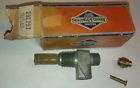 292797 Engine Stratton Fuel Tank Nos Gas Outlets Vintage Briggs 2