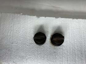 E97rt Fuel And Oil Fill Plugs Fits John Deere Plug Hit Miss