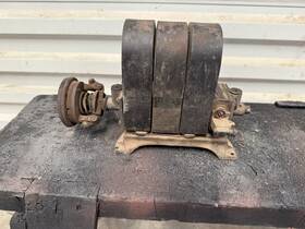 Henricks Novelty Co. S41158 Co. Dynamo Magneto Hit And Miss Gas Engine Friction Autosparker