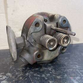 9178d Ihc Antique 3-5hp La Lb Gas Engine Head Hit Miss Flywheel Parts R