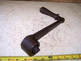Aj216a Ingeco/worthington Hit Miss Gas Engine Iron Starting Crank 1 1/4 Inch Crankshaft