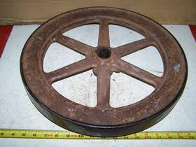 1902t International Harvester 1hp Mogul Hit Miss Engine Flywheel Pulley Mag Side