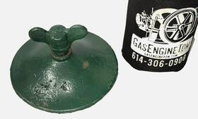 9677 International Havester Early Style Hand Hole Cover 1 1/2hp Ihc M Hit Miss Gas Engine 9677 International Havester Early Style Hand Hole Cover 1 1/2hp Ihc M Hit Miss Gas Engine