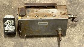 4479 Manzel Brothers Xs A1r Mechanical Force 4 Feed Lubricator Oiler Parts Only 4479 Manzel Brothers Xs A1r Mechanical Force 4 Feed Lubricator Oiler Parts Only