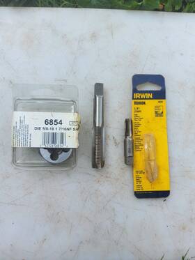 Maytag 5/8-18. 1/8-27 Model-92 Crankshaft Thread Die And Shaft Nut Tap 5/8-18 Drain Plug