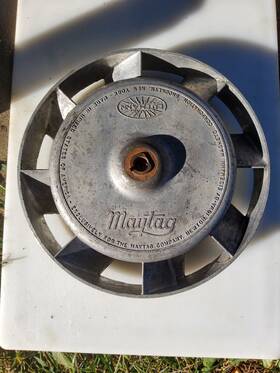 115378x Maytag Serial#115378x Early Antique Model-72 Twin Cylinder Gas Engine Flywheel And Magnet