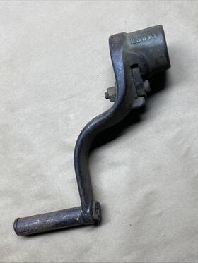 Stover 23rki Rare Early Vertical Hit Miss Gas Engine Cast Iron Hand Crank