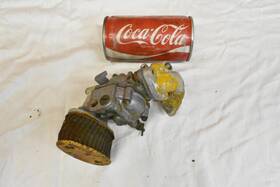 Md22b Tillotson Vintage Small Gas Engine Carburetor And Air Cleaner Mini Bike Md22b Tillotson Vintage Small Gas Engine Carburetor And Air Cleaner Mini Bike