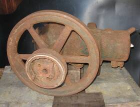 132-d Vaughan 1940s 4hp Hit And Miss Stationary Engine Model D For Log Drag Saw Antique 132-d Vaughan 1940s 4hp Hit And Miss Stationary Engine Model D For Log Drag Saw Antique