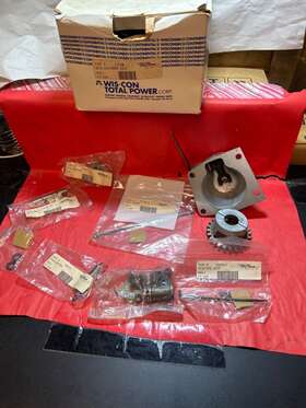T123m Wisconsin T134m New / Continental Governor Assembly And Parts Dealer Close Out T123m Wisconsin T134m New / Continental Governor Assembly And Parts Dealer Close Out