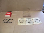 Nos Briggs & Stratton 290696 290291 Piston Rings. Fixed Price $39.00.