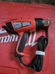 Milwaukee 8988-20 Led Digital Readout Display Variable Temperature Heat Gun. Fixed Price $130.32.