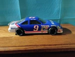 Nascar Bill Elliott #9 Die Cast Collectible Toy With Rubber Wheels 1:24. Fixed Price $32.79.