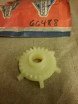 New Genuine Briggs And Stratton Oil Slinger 66488. Fixed Price $15.77.