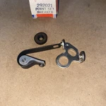 Briggs Vintage Nos 292021 Points Set Breaker For Models 9,14,19,23. Fixed Price $20.00.