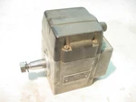Edison Splitdorf Type Single Cylinder Magneto Fits? Number Q10122 Good Spark. Fixed Price $445.00.